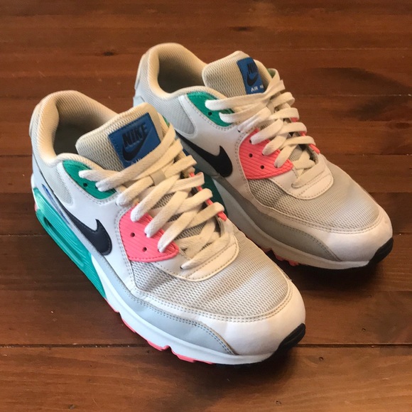 Nike Other - Air Max 90 Essential - South Beach